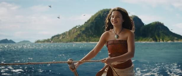 ディズニーの実写版『モアナと伝説の海』が北米No. 1発進!オープニング成績と作品評価はいかに?