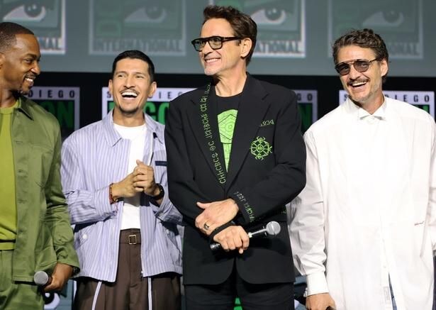 『アベンジャーズ／ドゥームズデイ』コミコンにロバート・ダウニー・Jr.ら豪華キャスト陣が集結！“グレー”のデッドプールのサプライズ乱入も