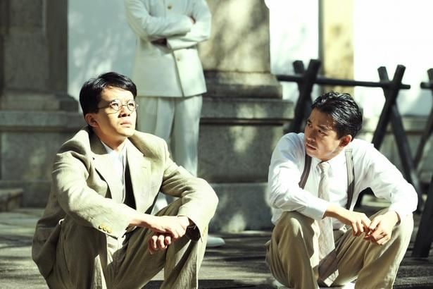 池松壮亮ら豪華俳優陣が熱演を見せる『開戦前夜』
