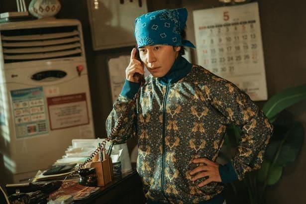 潜入警官テギュ(イ・ギュヒョン)役にサカイJr.