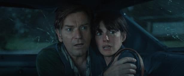 『オークストリートの異変』は8月14日(金)より公開