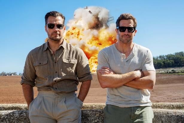ジェイク・ギレンホール＆ヘンリー・カヴィルが撮影秘話を明かす！『グレイ・ミッション』インタビュー映像