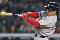 「最高の場面で打った」吉田正尚がPS初打席で逆転タイムリー！ レッドソックス、敵地でヤンキース撃破し地区シリーズ進出へ王手