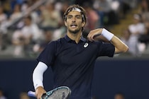 脚を痛めて中国オープンを途中棄権したムゼッティに容赦ないブーイング。大会序盤での侮辱騒動が尾を引く＜SMASH＞