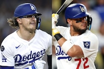 キケ、ロハスの連続適時打でドジャース逆転！ 地元ファンは「ミスター・オクトーバー」の大合唱「プレーオフのキーマン」「これが彼と契約した理由」と絶賛