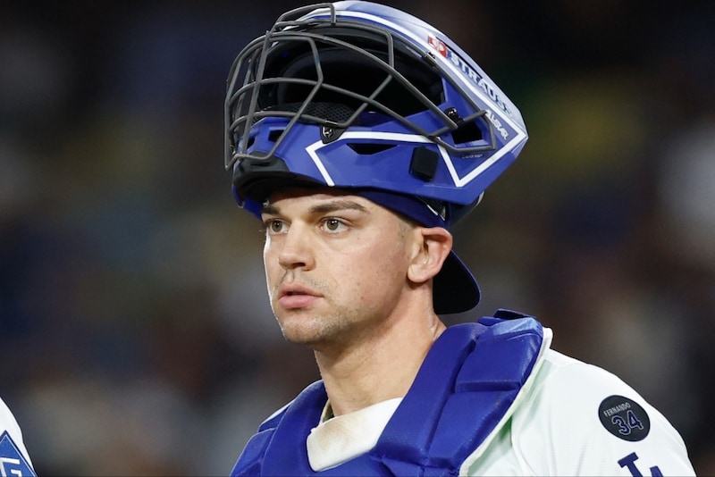 99.9%知らなかった選手が地区シリーズへ！ ロバーツ監督が「影のヒーロー」と絶賛した28歳捕手の献身と投手陣の信頼