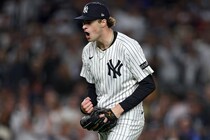 怪物ルーキー・シュリットラー、圧巻の８回無失点12奪三振！吉田のマルチ安打もむなしくレッドソックスがヤンキースに０対４で敗れてワイルドカード・シリーズ敗退