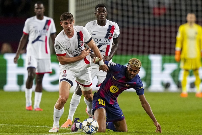 CL大一番を制したパリSGに母国メディアは「英雄的」「世界最高」と賛辞! バルサに対して地元紙は「同じ石に何度も躓き続けている」と指摘