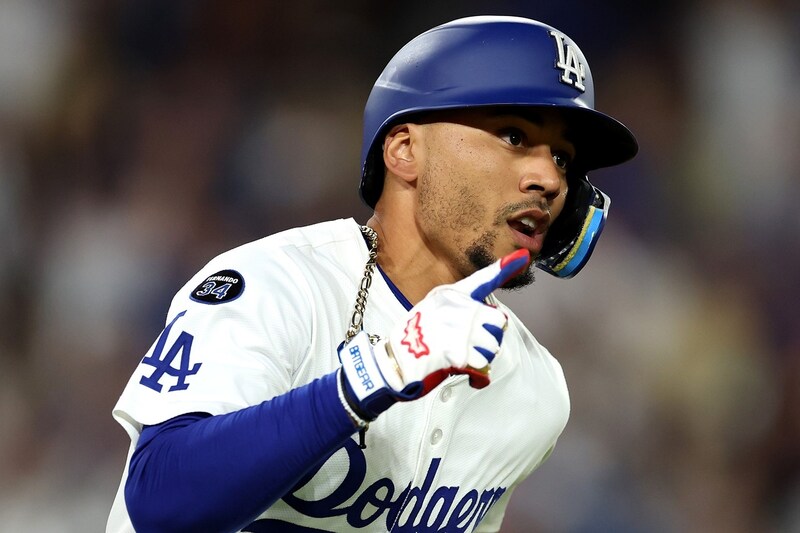 プレーオフ2戦で驚異の打率6割超え! 絶好調のベッツ、「大谷敬遠」にも動じず勝負強さ発揮「自分でもショウヘイには打たせない」