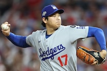 「まさにMVPの真髄を体現」PS初先発の大谷翔平、６回９K３失点、QSに米記者ら大賛辞！「世界最高の投手のひとり」「失点したが、非常にいい投球」