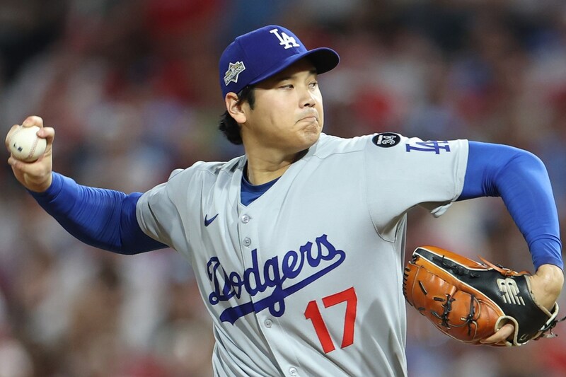 「まさにMVPの真髄を体現」PS初先発の大谷翔平、６回９K３失点、QSに米記者ら大賛辞！「世界最高の投手のひとり」「失点したが、非常にいい投球」