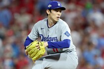 「なんという試合だ!」「ササキは俺たちの新クローザーだ!」ドジャースのドラマチックな逆転勝利に米記者が興奮「オオタニはマウンドで圧巻のピッチング!」