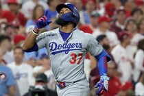 「良い角度で入れなかった」失点につながる拙守→決勝の逆転３ラン！ T・ヘルナンデスの精神的な切り替えとは？「全て過去のこと。それを忘れ…」