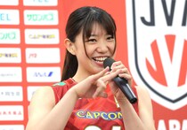 「可愛いだけじゃダメですか？」で知名度爆上げした女子バレー日本代表選手がオフショ公開　“私服姿”で笑顔全開「ノースリーブ似合い過ぎ」