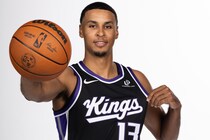 「彼はもっとショットを狙う必要がある」キングス指揮官が飛躍を期待する若手シューターとは？＜DUNKSHOOT＞