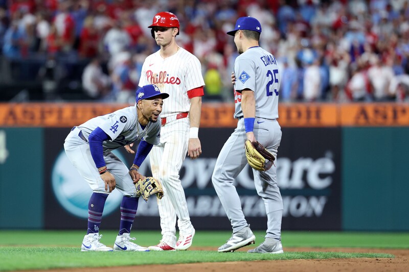 勝負の流れ変えたドジャースの完璧な“ホイールプレー”はなぜ生まれたのか フリーマンが真相証言「直前にベッツとマンシーに…」