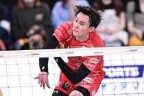 サントリー高橋藍「負けてしまいましたけど…」ペルージャ石川祐希との対戦に「世界のトップ選手だと改めて感じた」【バレーボール】