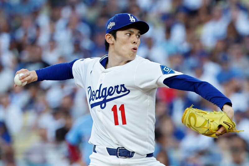 「何だこの安心感は...」佐々木朗希、2イニング連続で三者凡退に抑える好投に日本人ファン歓喜「打たれる気がしない」