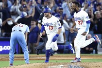 「ドジャース、この勝ち方は...」　まさかの悪送球でシリーズに幕　ネットの意見さまざま「気の毒すぎて心痛い」「総力戦の幕切れとしてはお似合い」