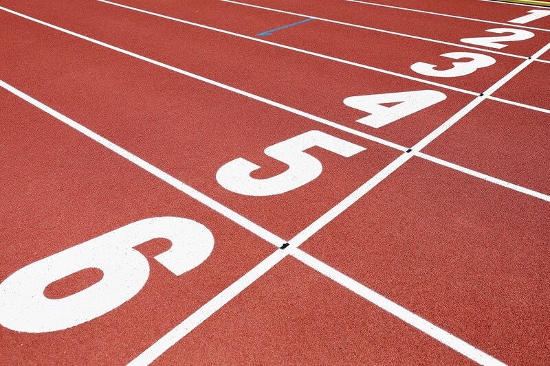 「爽やかで素敵」国スポ閉会式に登場した八木莉可子の凛々しい姿にネット歓喜！「司会を務めている姿に感動」「本当に輝いてて綺麗」