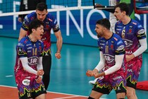 石川祐希のペルージャが感謝の７文字　日本のバレー会場で受けた感動光景の“お返し”に日本人感激「また遊びに来て！」