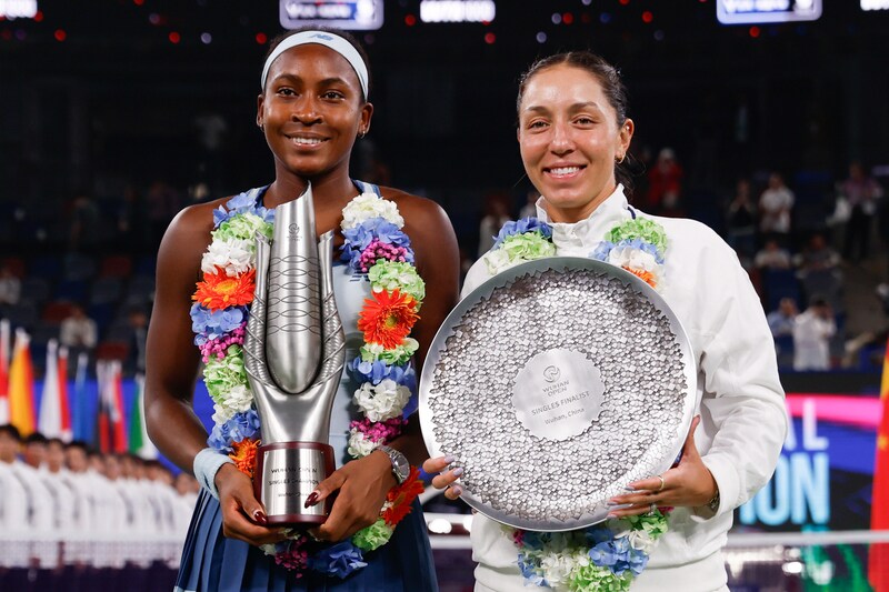 ガウフがデビュー以来の“良き先輩”ペグラとの決勝初対決を制し武漢OP制覇！「あなたと戦えたことがうれしい」＜SMASH＞