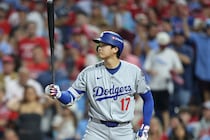 ドジャース大谷翔平、NLCS第１戦・第１打席は四球で出塁【ブルワーズ戦】