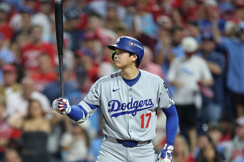 ドジャース大谷翔平、NLCS第1戦・第1打席は四球で出塁【ブルワーズ戦】