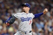 ド軍捕手スミスは先発スネルと守護神・佐々木朗希のピッチングをどう見た？ 「最後は選手全員で踏ん張れた」