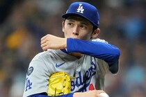 「どうしたんや？」「心配だ」佐々木朗希、９回にリリーフ登板も１失点で途中交代... 顔面蒼白で降板する姿にファン反応「ルーキーに酷な事させすぎ」