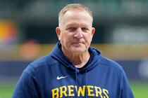 ドジャースに本拠地２連敗も「まだ負けていない」 ブルワーズ指揮官が強気発言「世間は俺たちをもう終わったと思っているが...」