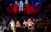 「これは壮観！」大相撲ロンドン公演初日は満員御礼の大盛況　呼出し啓輔による寄せ太鼓、ロンドン街に響く音色に現地興奮「日本の誇り」