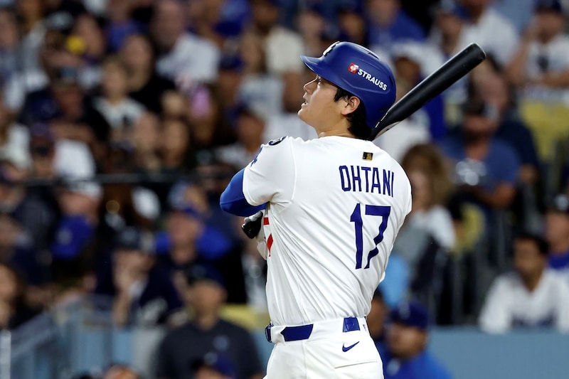 「ロバーツ監督も口が開いたまま…」大谷翔平の場外衝撃弾にベンチ＆ブルペンも唖然呆然「フリーマンもこうなるのかＷＷＷＷＷ」