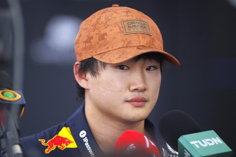 「本当にイライラする」角田裕毅、ローソン&ガスリーの“邪魔”に不満 専門メディアは実力不足を指摘「妨害の証拠は全くない」