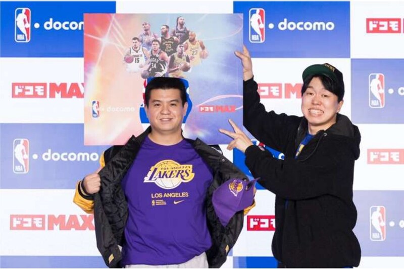 『NBA docomo』開幕戦パブリックビューイングにファン熱狂！ジェラードン・アタック西本は興奮のあまり負傷!?＜DUNKSHOOT＞