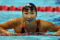 「オーラすごい」競泳・池江璃花子、“昭和のトップアイドル”との２S写真にネット騒然「わー！！ びっくり」「私も隣りに座りたい」