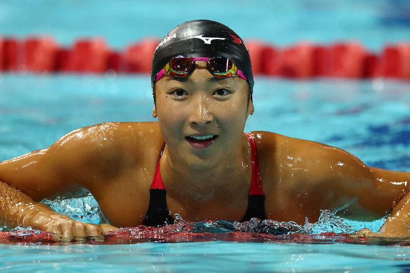 「オーラすごい」競泳・池江璃花子、“昭和のトップアイドル”との２S写真にネット騒然「わー！！ びっくり」「私も隣りに座りたい」