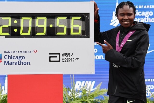 女子マラソン史上初“サブテン”達成の世界記録保持者がドーピングで3年間の資格停止…偉大なタイムの行方は?