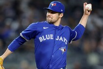 【ワールドシリーズ展望】大谷対策のカギは「アームアングル40度以下の左腕」。ブルージェイズに“切り札”はいるのか＜SLUGGER＞