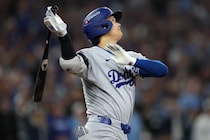 「軽くフリーバッティングをしたようなスイング」大谷翔平のWS初ホームランに田口壮氏がビックリ「『あれで入るんだ』って」