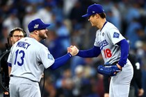 山本由伸が記録的活躍！ 20打者連続アウトはド軍73年ぶり、ポストシーズン２試合連続完投はシリング以来24年ぶり　マンシーも球団レコード達成