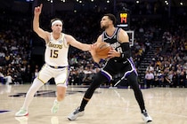 「最高のパフォーマンス」ラビーンが51得点奪取のリーブスを称賛しつつ、敗北を悔やむ「自分たちのミスが負けた要因」＜DUNKSHOOT＞