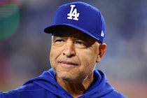 ドジャース一行にハプニング「国際関係だからちょっと大変だった」LA帰路のフライトが大幅遅延「意図的だったかどうかは分からない」指揮官がジョーク