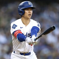 「名前さえ挙がってこない」パヘス先発落ちでもキム・ヘソンの出番はない？ 韓国メディアからは悲痛な嘆き節「大差で負けていても使わない」「むしろ登録の事実が不思議」