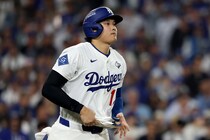 異例中の異例、大谷翔平は第７打席で”３打席連続”の申告敬遠で勝負を避けられる【ワールドシリーズ第３戦・ブルージェイズ戦】