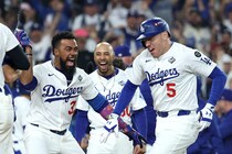 「大谷早く帰ろう」６時間39分の死闘に終止符、フリーマンのサヨナラHRでドジャース劇的勝利！ WS史上最長タイ延長18回に列島騒然「明日の試合遅らせるとかない？」