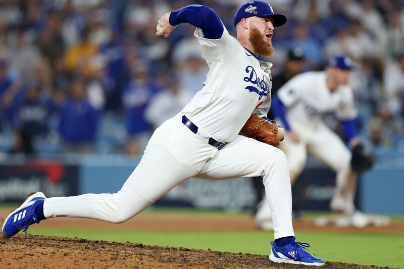 「めちゃくちゃ救世主」ドジャース25歳右腕クライン、延長15回からの神リリーフで勝利を呼び込む「今日のMVP」「真のヒーロー」