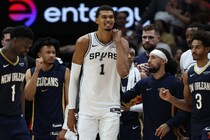 「この活躍はハードワークの賜物」好調ウェンバンヤマを元選手が絶賛「シャックとKDのコンボ」＜DUNKSHOOT＞