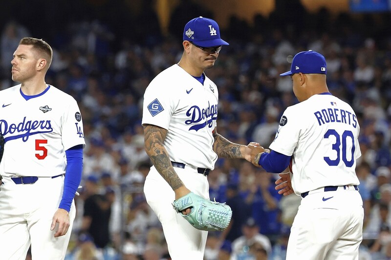 WS48年ぶりの珍事！ ５試合で両軍セーブ無し...原因は火消しできないリリーフ陣なのか　先発投手＆打撃陣の苦戦をカバーできず