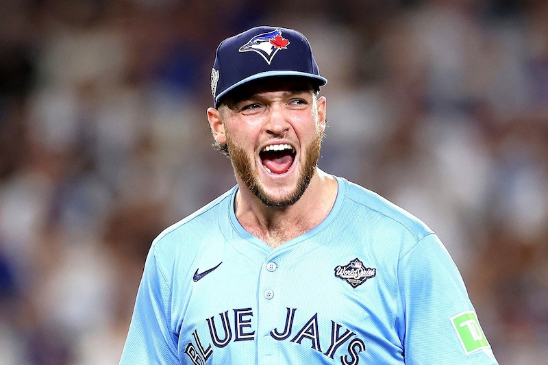 「『お前ら大変な目に遭うぞ』って感じだった」 22歳新人右腕に仲間から絶賛の声「WSをまるで5月のように...」「『全員三振を狙うよ』って」